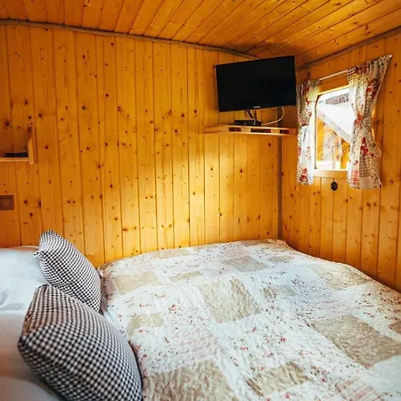 Maringotka Pri Potoku - Zazitkove - 2 Os * Vernár