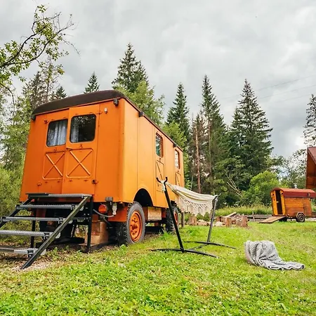 Maringotka Pri Potoku - Zazitkove - 2 Os *